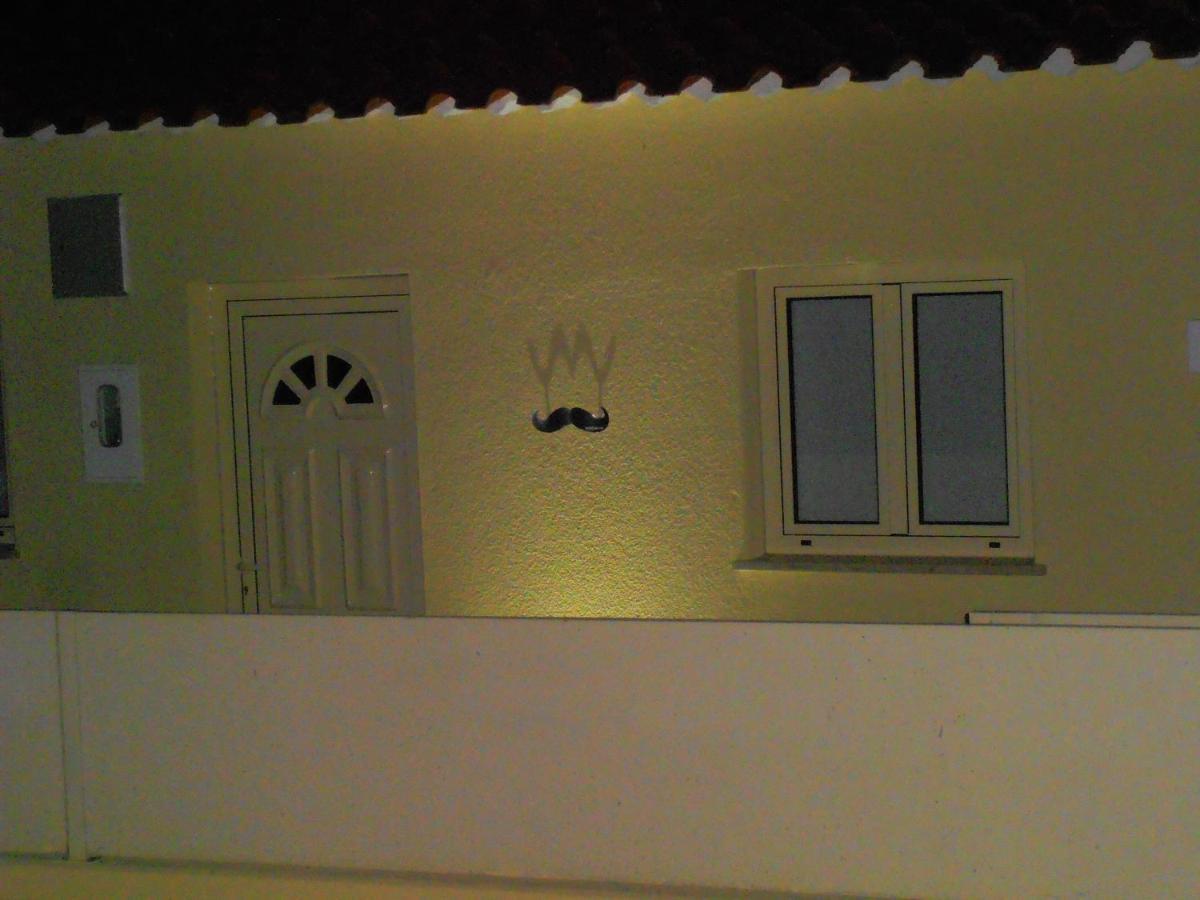 Mustache Studio Ourém Dış mekan fotoğraf